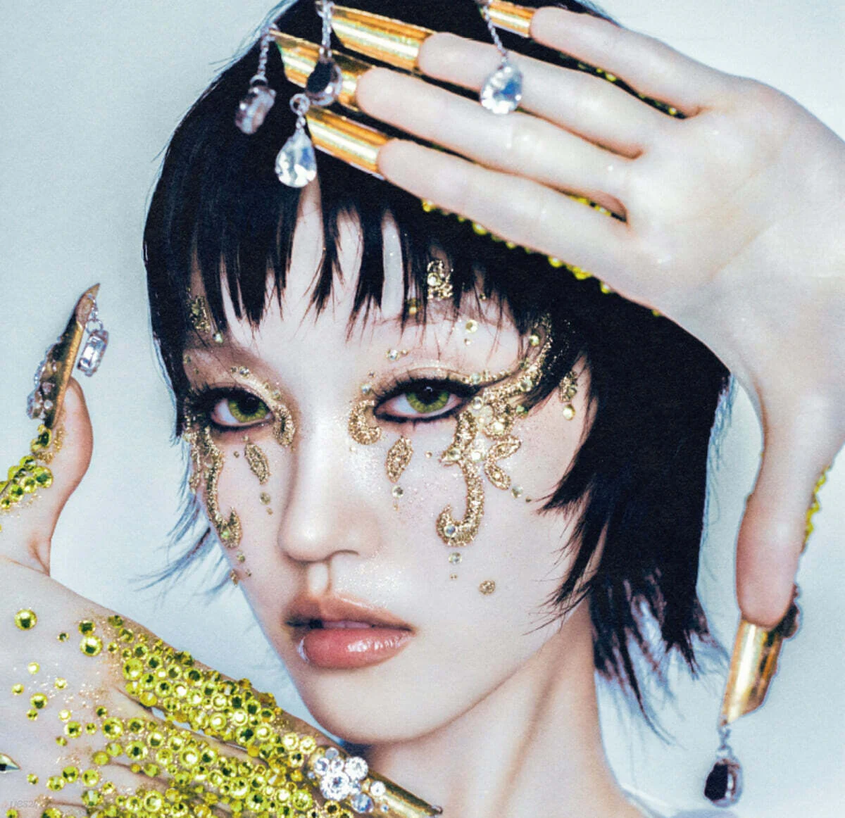 XG - 1ST FULL ALBUM [THE CORE - 核] (SOLO VER.) (7 VERSIONS) - Image 3