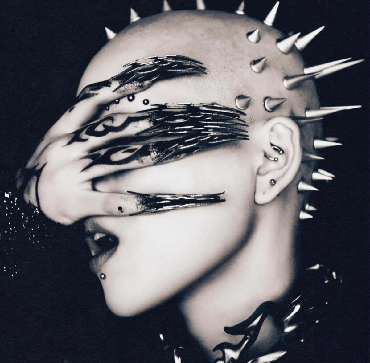 XG - 1ST FULL ALBUM [THE CORE - 核] (SOLO VER.) (7 VERSIONS) - Image 7